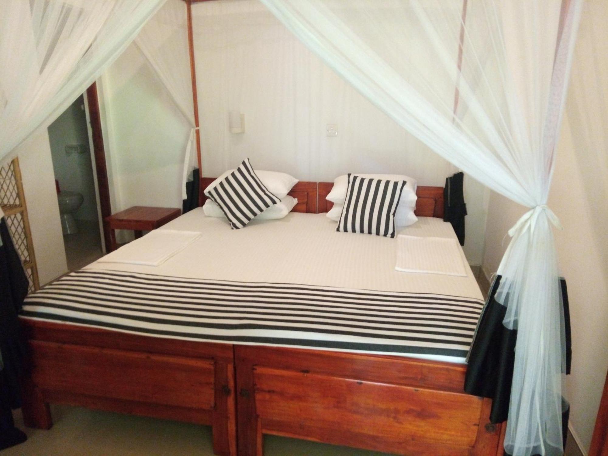 Sansala Guesthouse & Restaurant Tangalle Oda fotoğraf