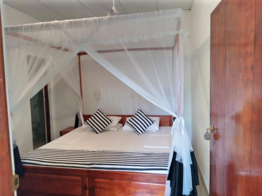 Sansala Guesthouse & Restaurant Tangalle Oda fotoğraf