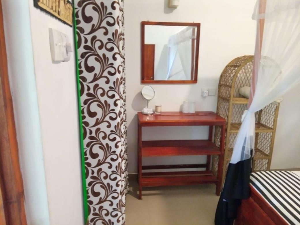 Sansala Guesthouse & Restaurant Tangalle Oda fotoğraf
